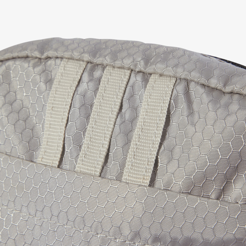 ADIDAS Genti Originals 