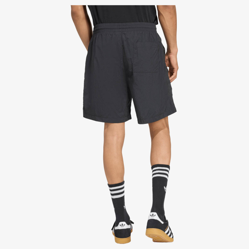 ADIDAS Pantaloni scurti ESS WVN SHORTS 