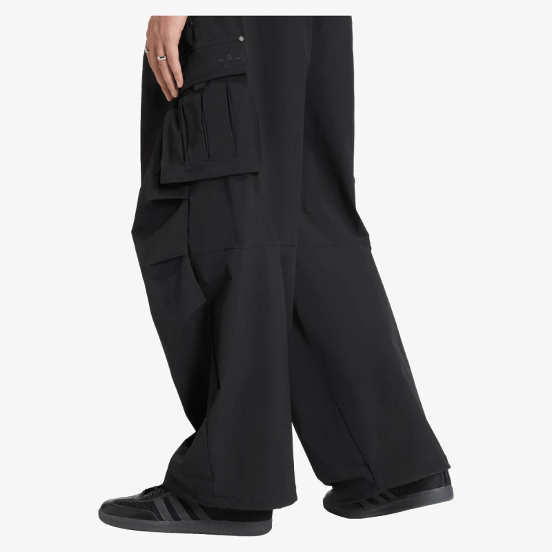 ADIDAS Pantaloni de trening Essentials 
