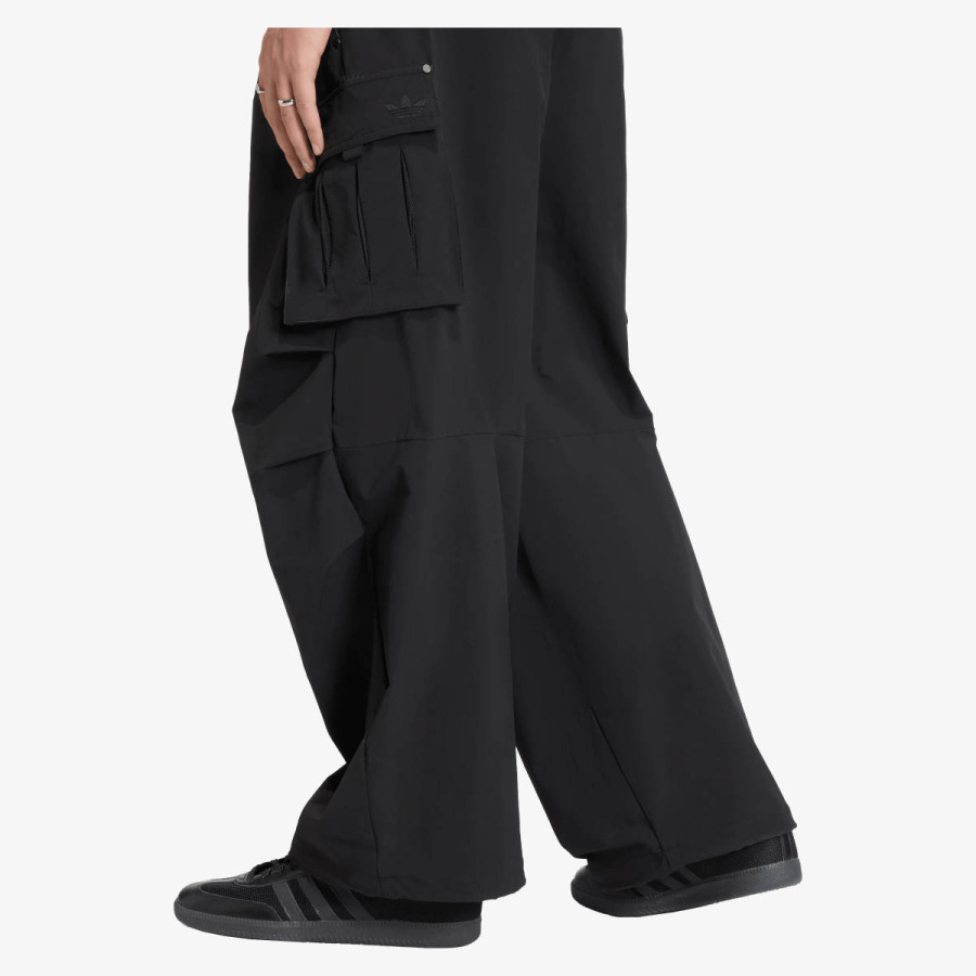 ADIDAS Pantaloni de trening Essentials 