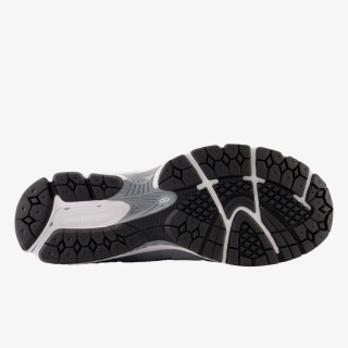 NEW BALANCE Pantofi Sport 2002R 