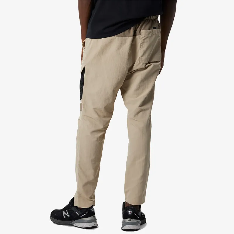 NEW BALANCE Pantaloni NB All Terrain Cargo Pant 
