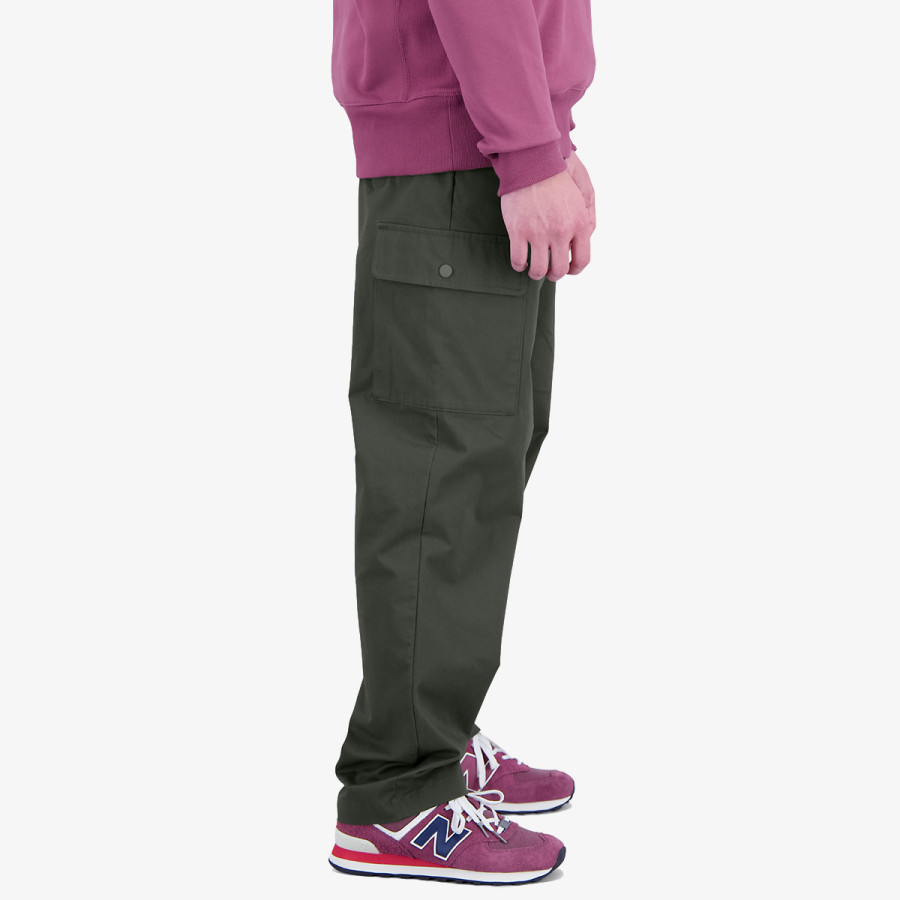 NEW BALANCE Pantaloni Athletics Woven Cargo Pant 