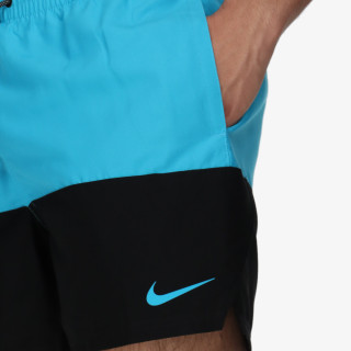 NIKE Pantaloni scurti 5