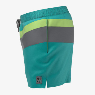 NIKE Pantaloni scurti 5