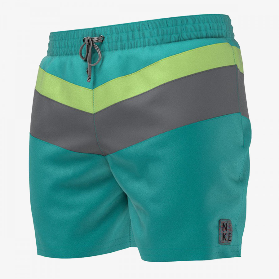 NIKE Pantaloni scurti 5