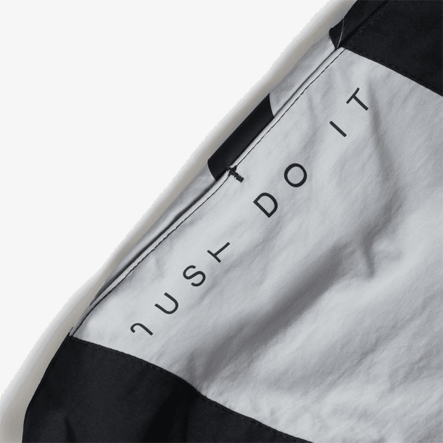 NIKE Pantaloni scurti 5 inch Volley Short 