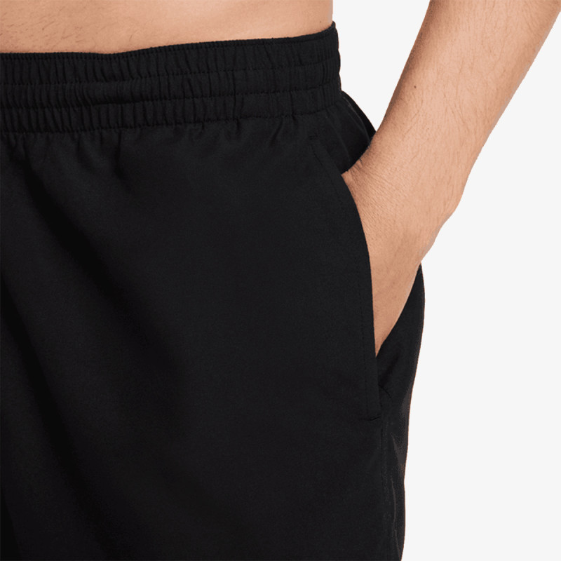 NIKE Pantaloni scurti 5