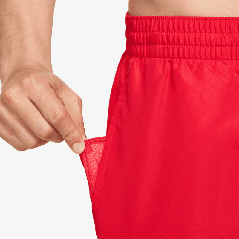 NIKE Pantaloni scurti 5