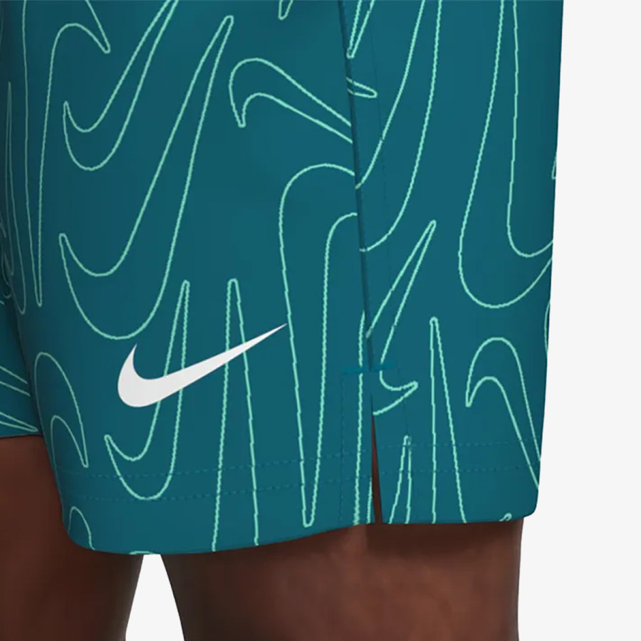 NIKE Pantaloni scurti 5