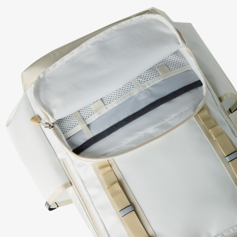 THE NORTH FACE Genti BASE CAMP DAYPACK 