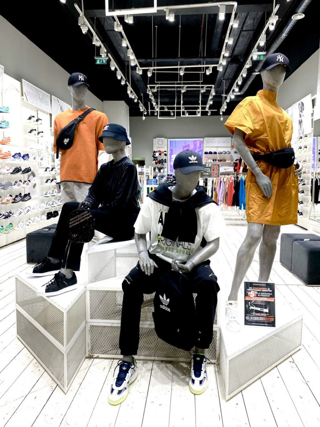 B-GL - Buzz - Mall Shopping City Galati