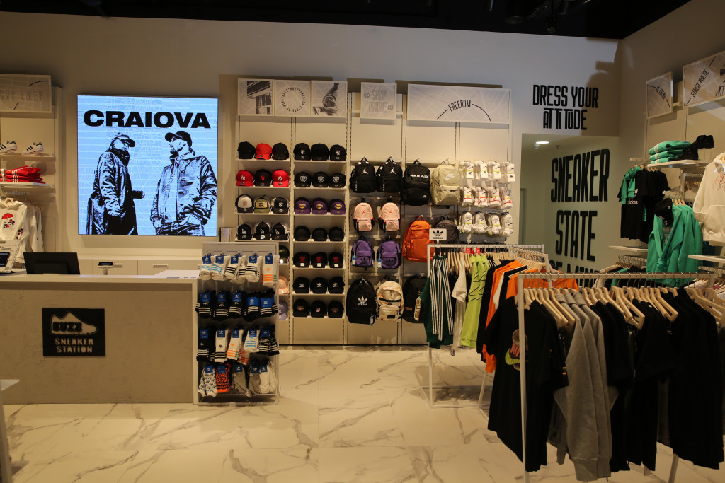 B-CRV - Buzz Electroputere Mall